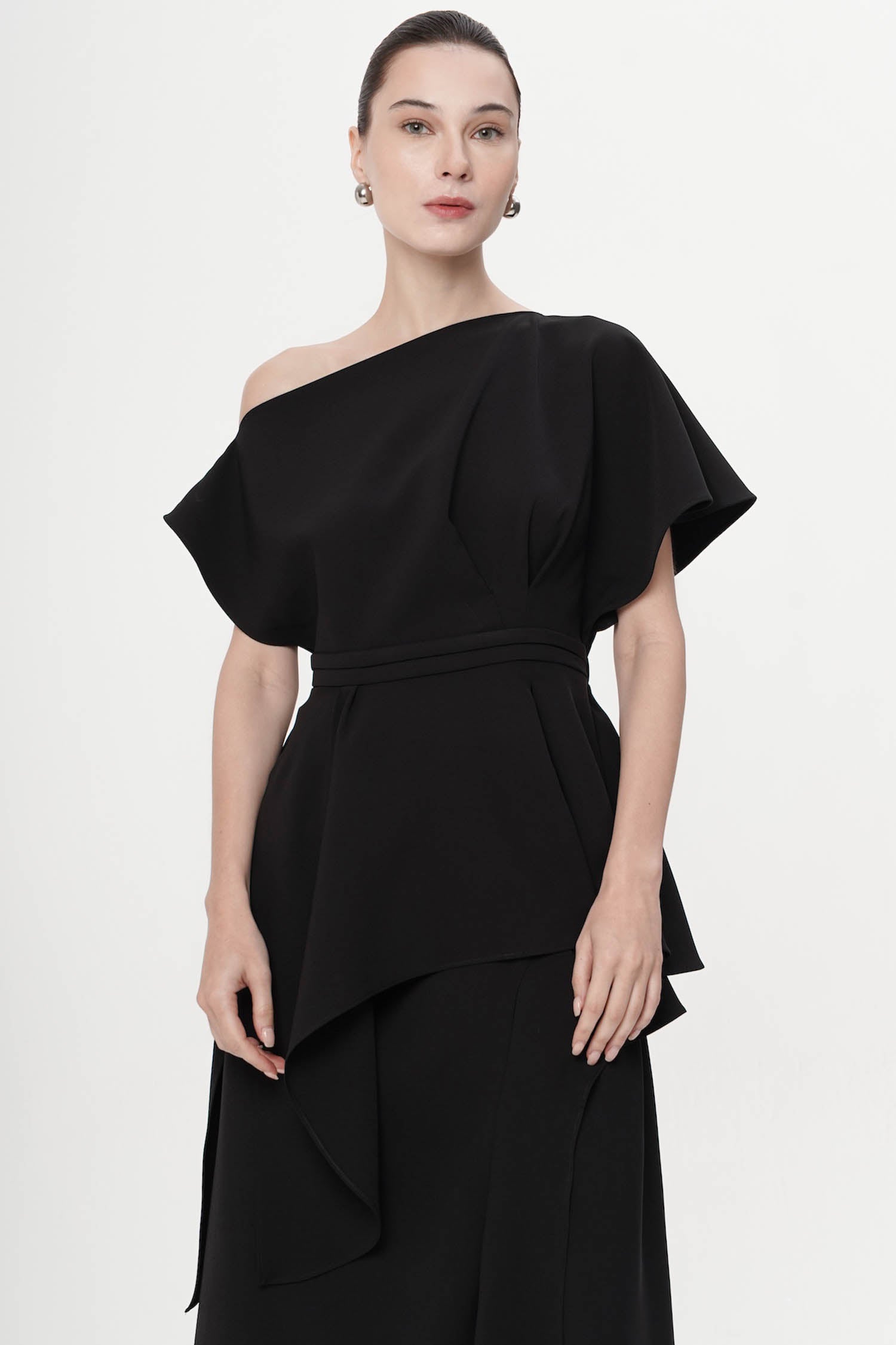 Amartus One-Shoulder Top In Black