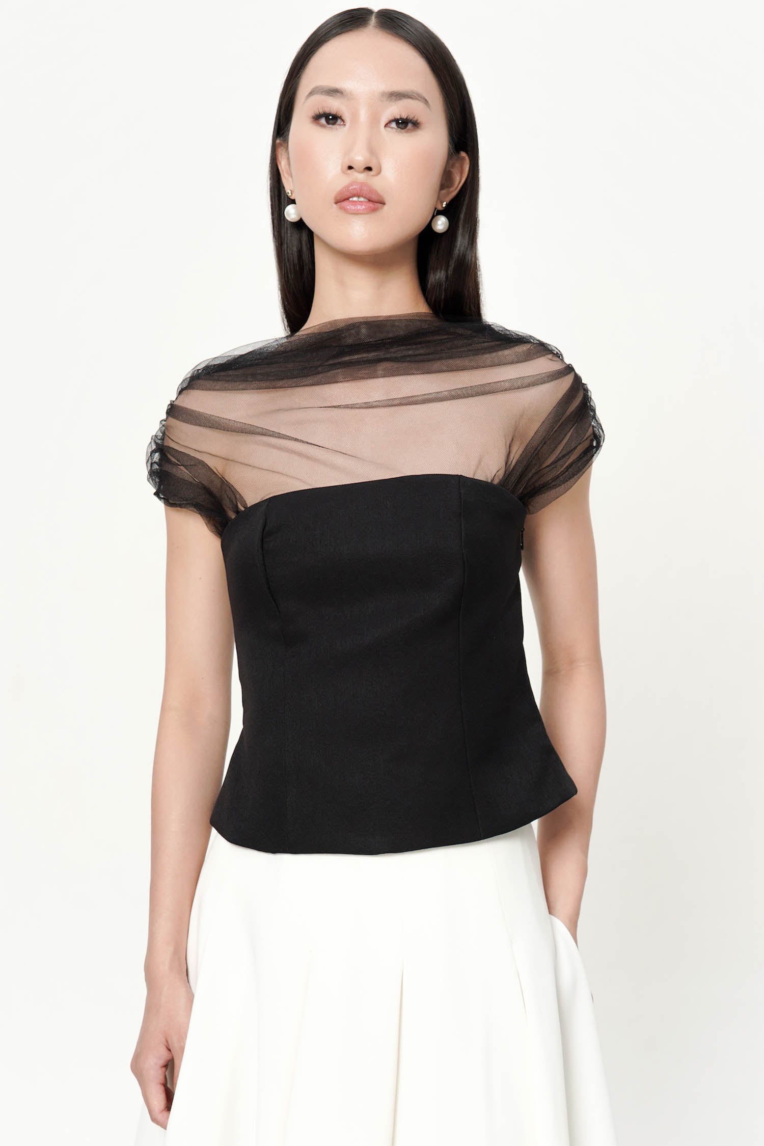 Amelle Mix Tulle Top In Black