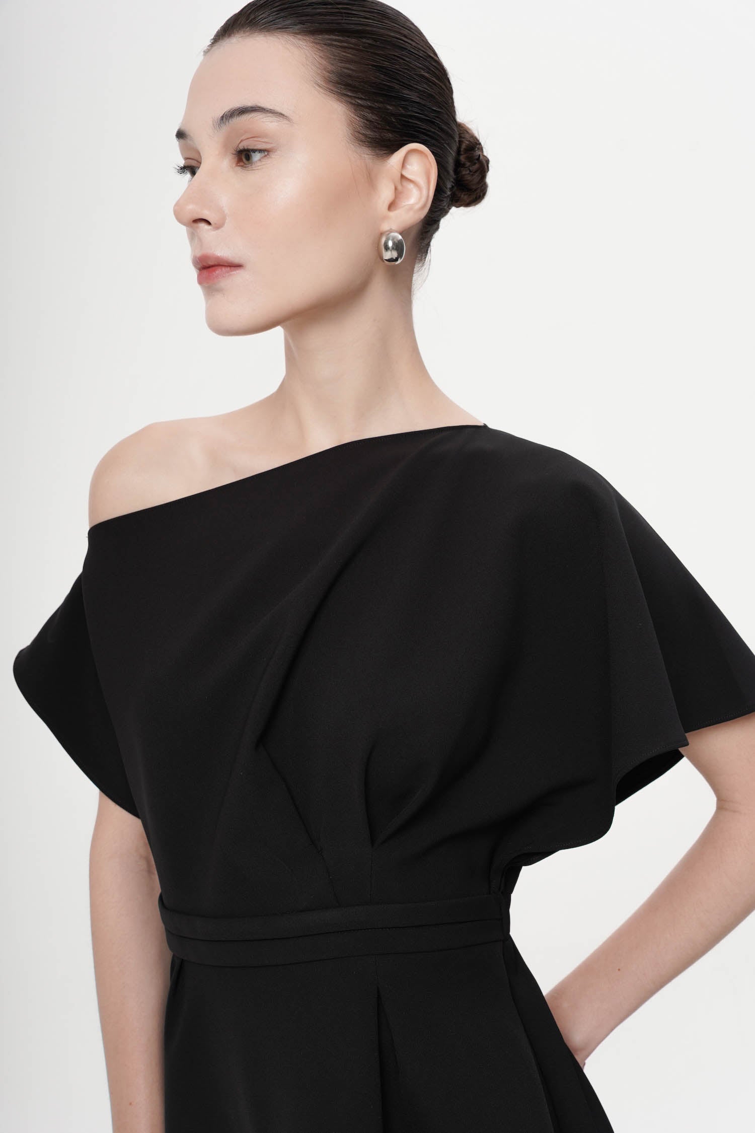 Amartus One-Shoulder Top In Black
