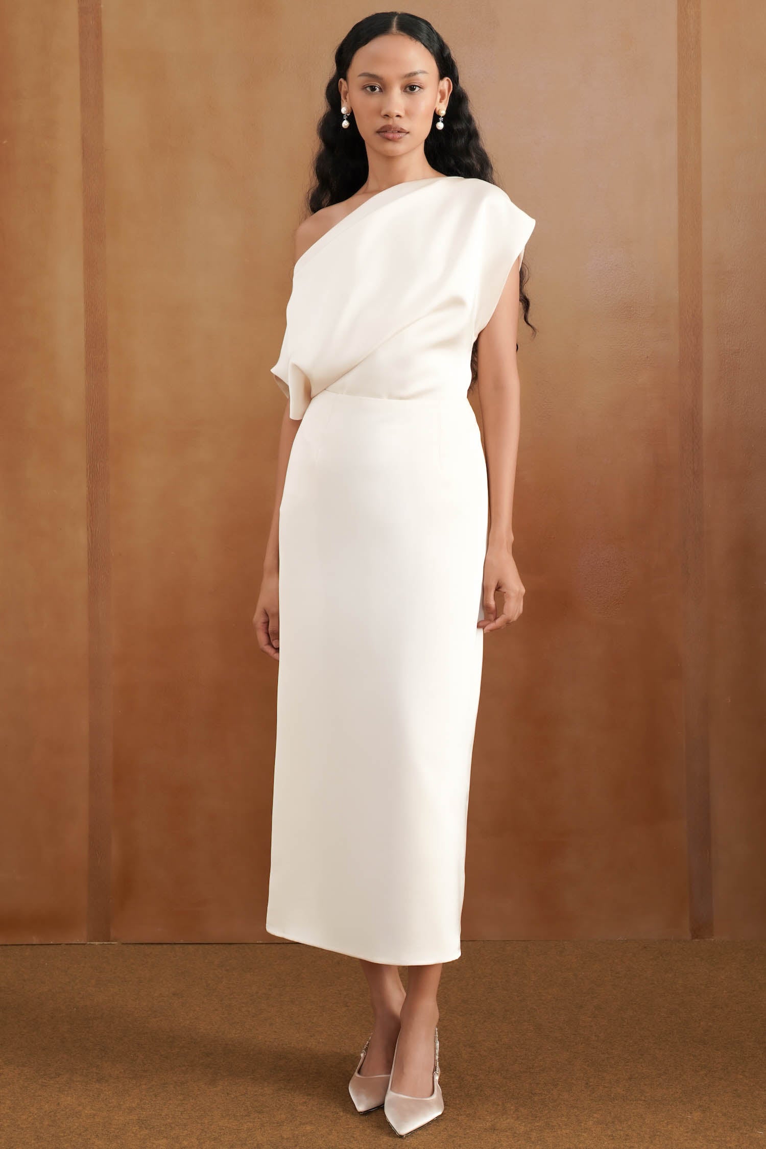 Solara Midi Skirt In Porcelain