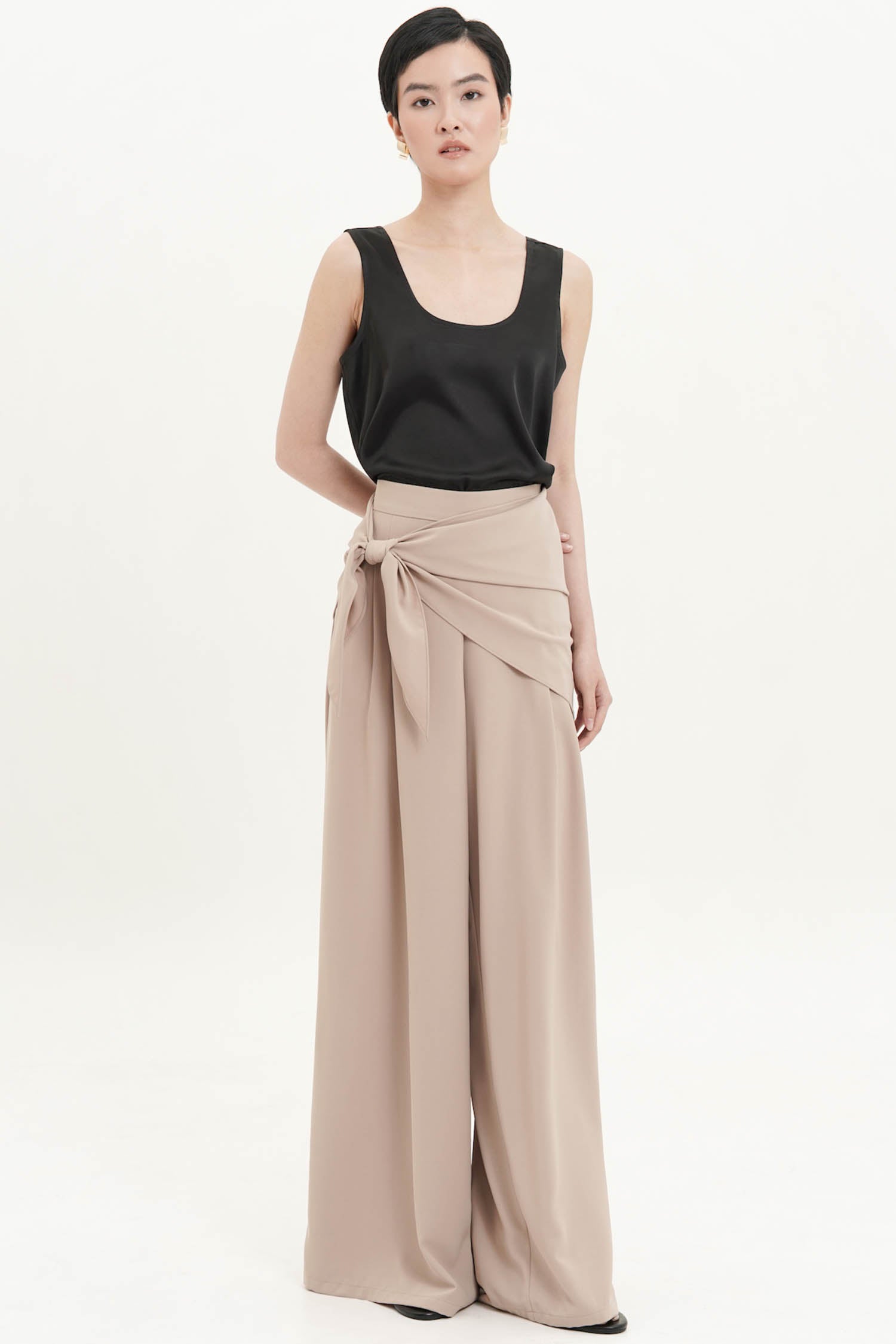 Verra Trousers In Khaki (Extra Shawl Wrap)
