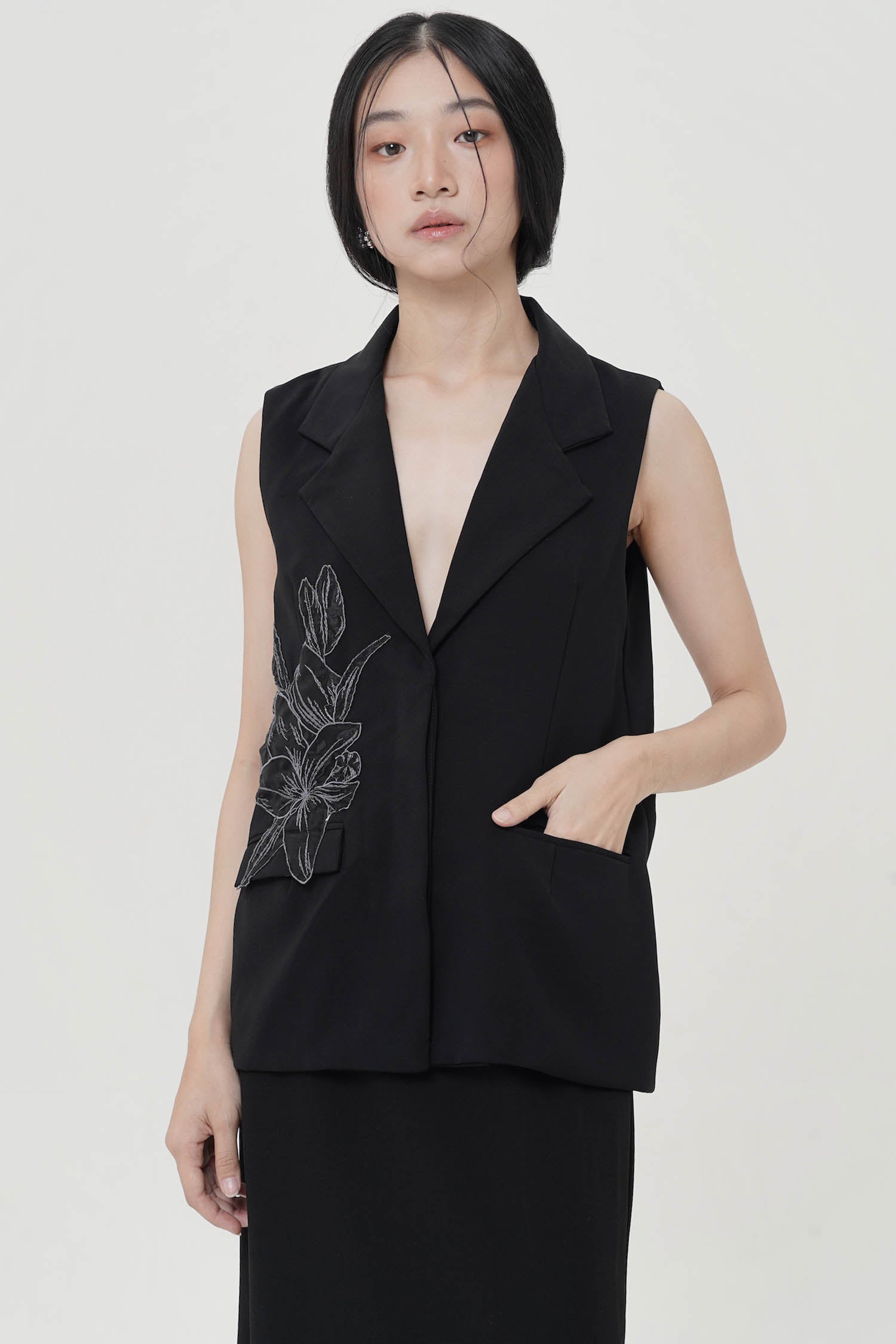 Arlott Vest In Black Flora (1 LEFT)