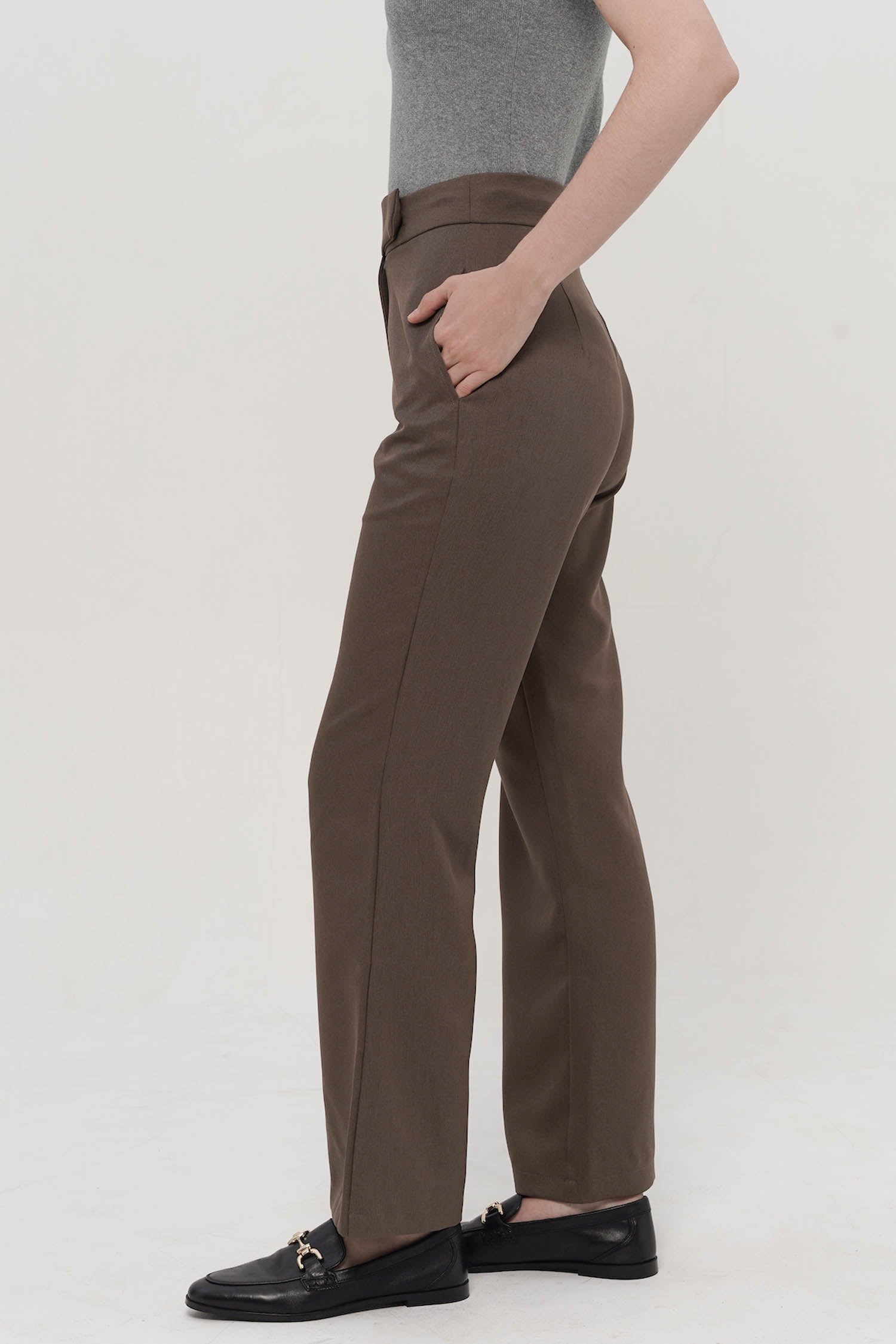 Roz Trousers In Brown (4 LEFT)