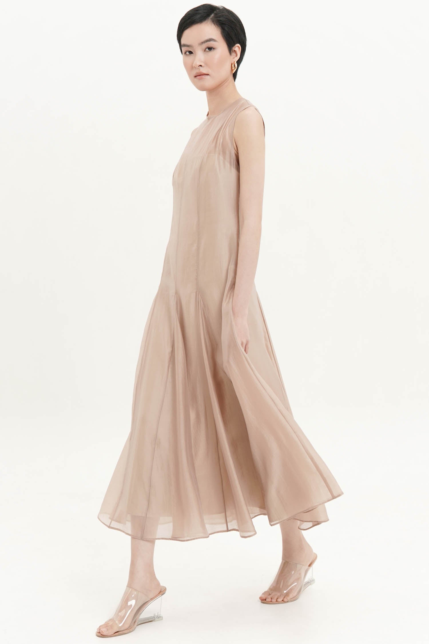 Arlen Maxi Dress In Beige