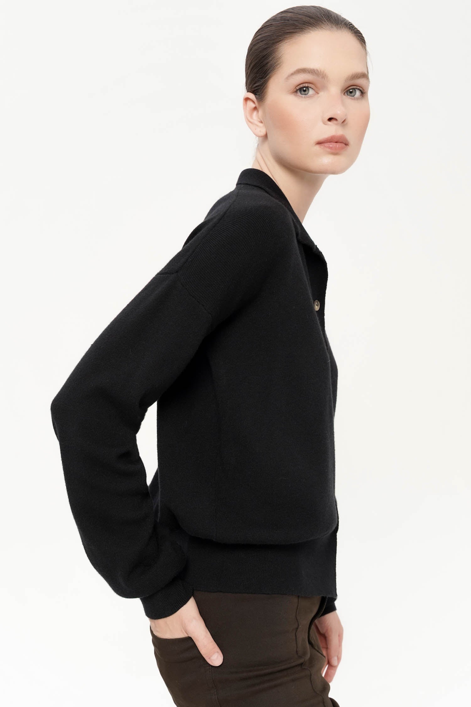Elan Oversized Cardigan In Black