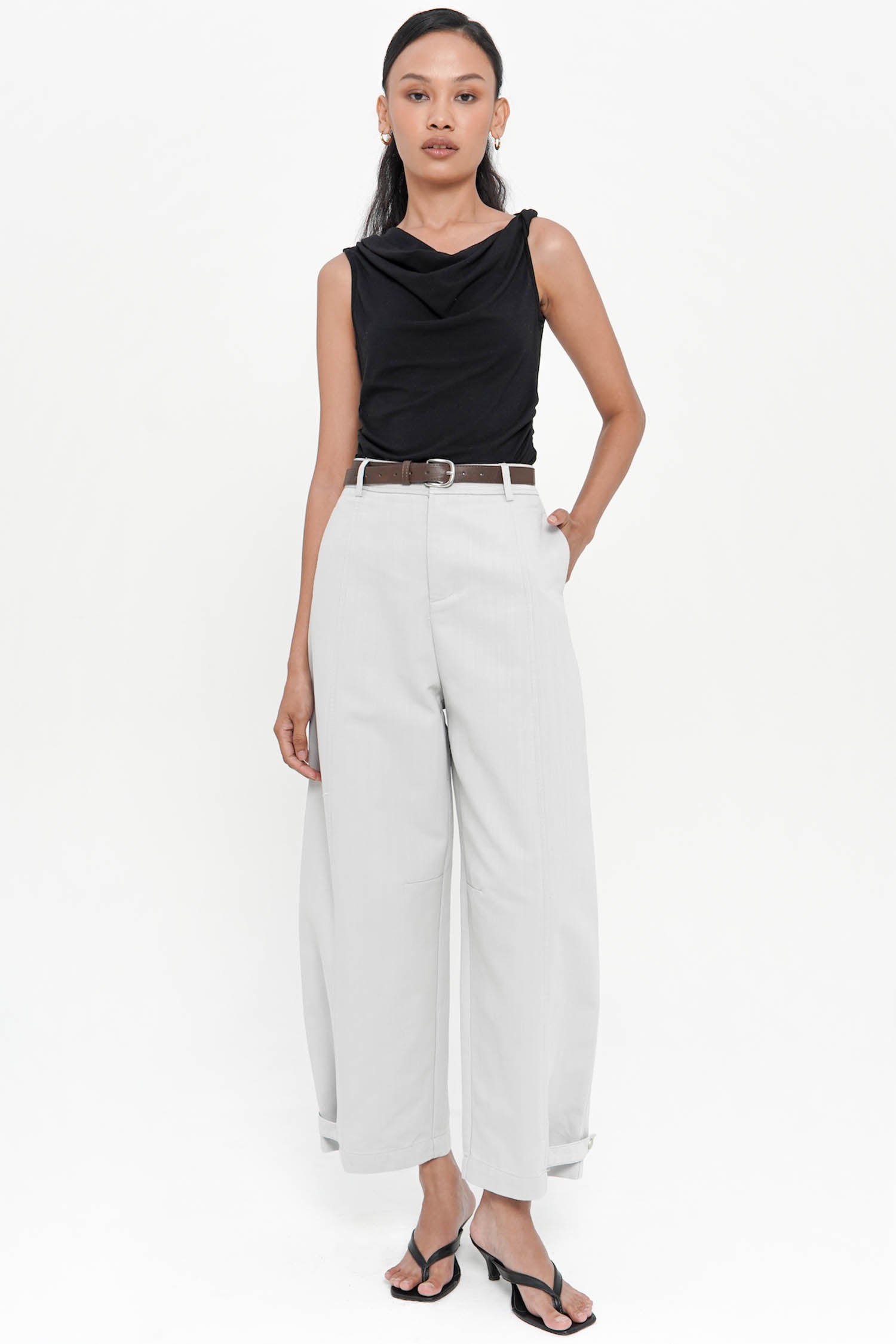 Fallon Barrel Pants In Light Grey
