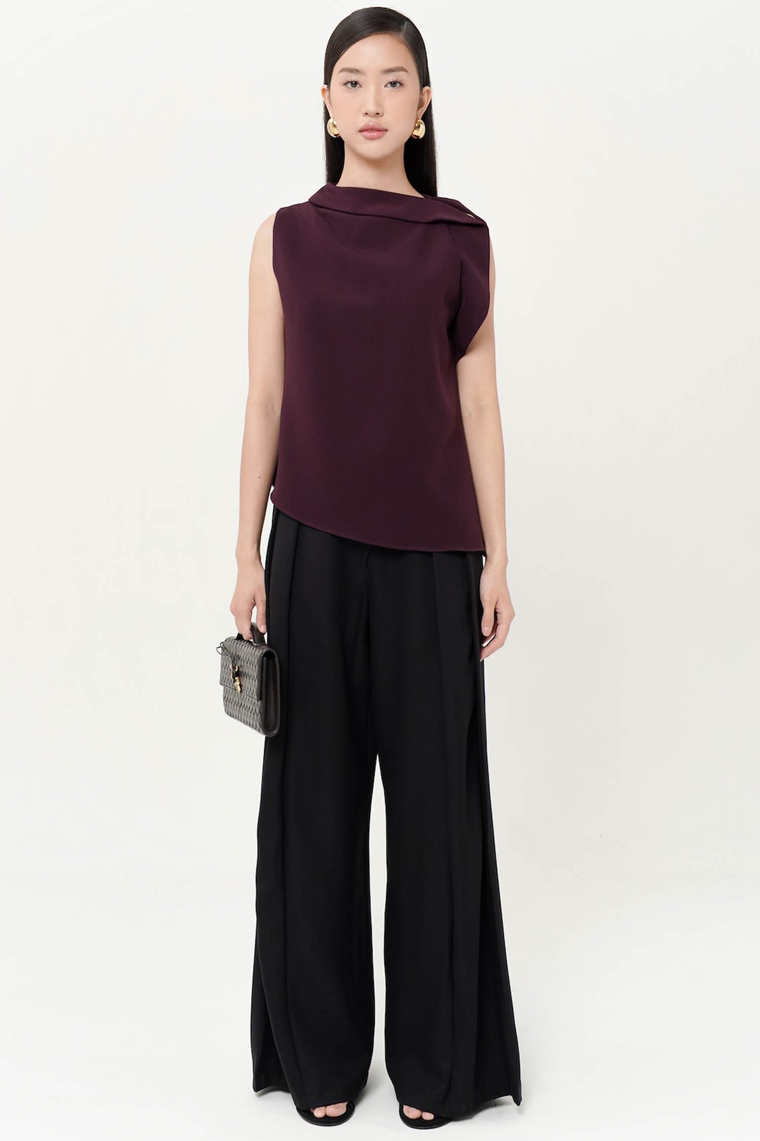 Wyre Shawl Neck Top In Burgundy