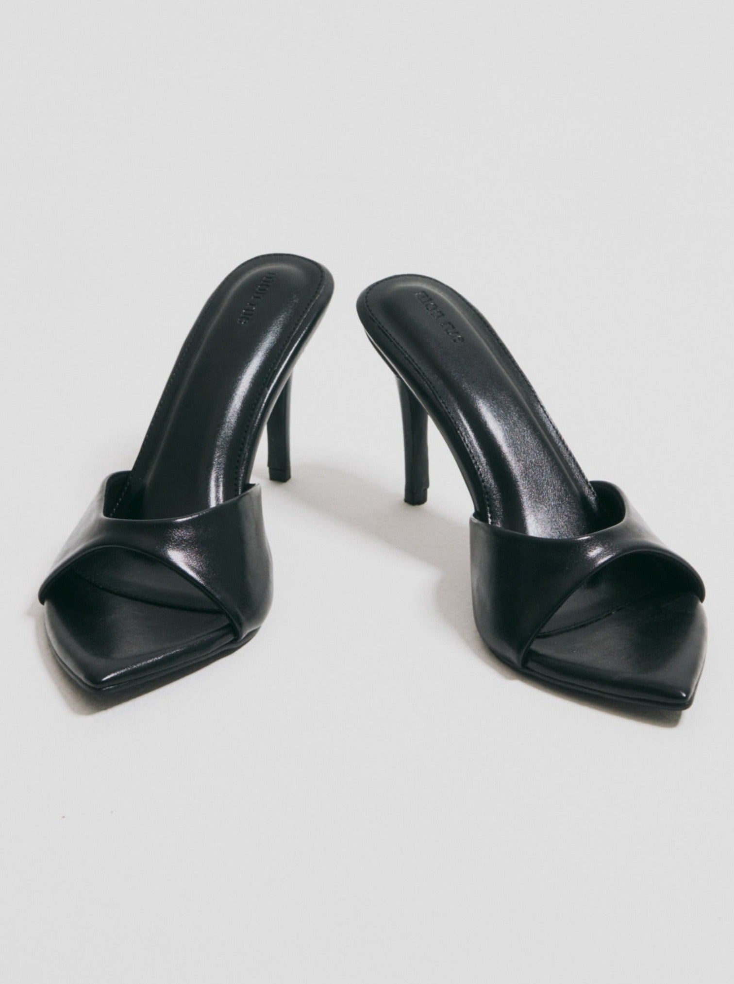 On-Point 2.0 Heels in Black (Size 36 left)