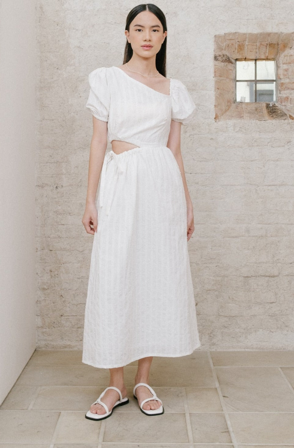 Myro Dress Off White (1ML LEFT)