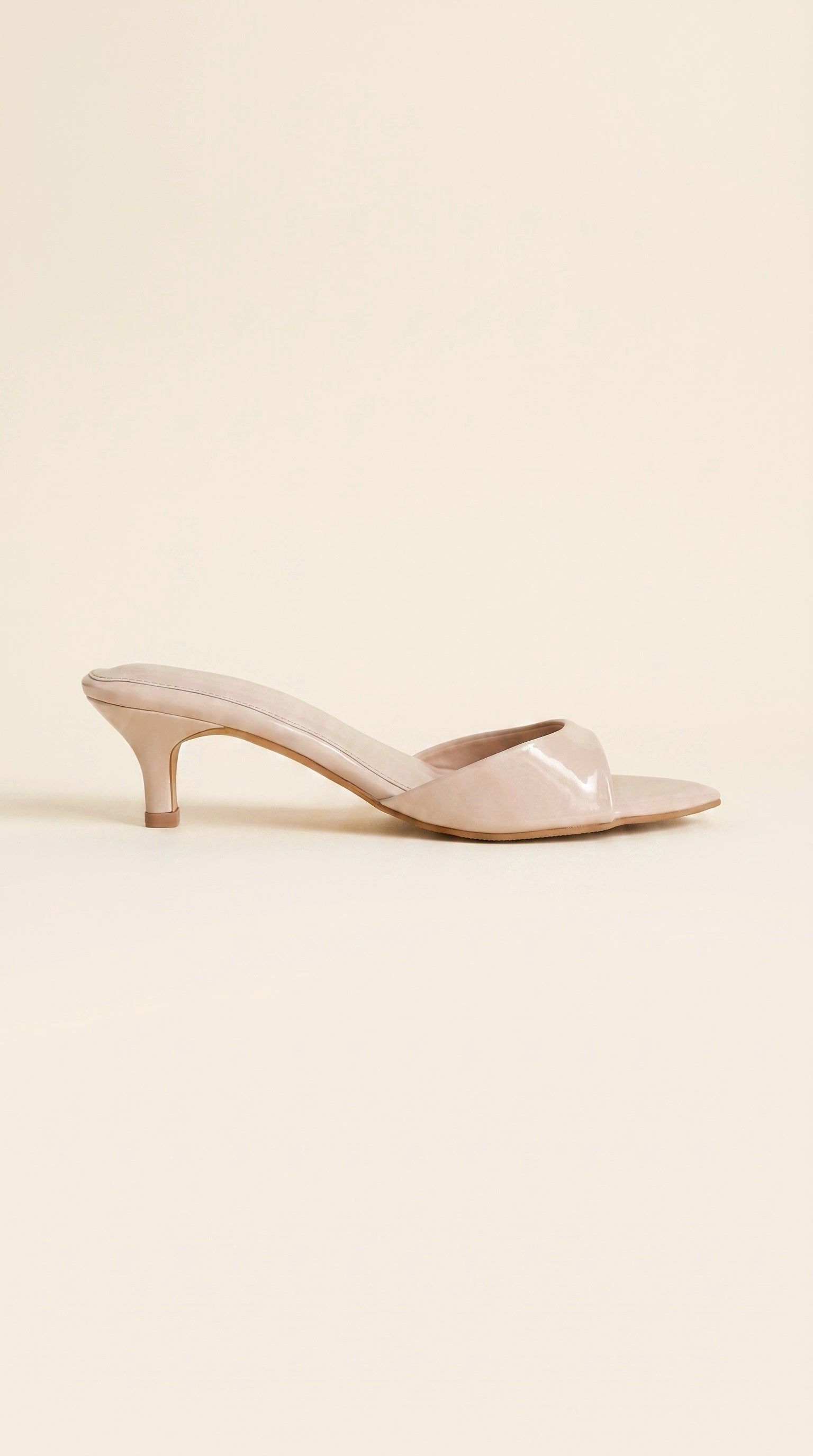 On-Point  Glossy Heels In Nude 5cm