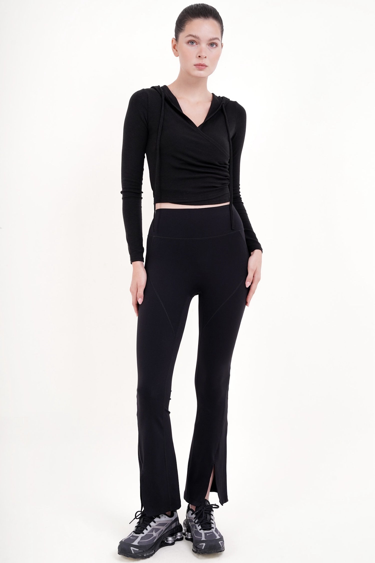 Lune Flare Pants in Black