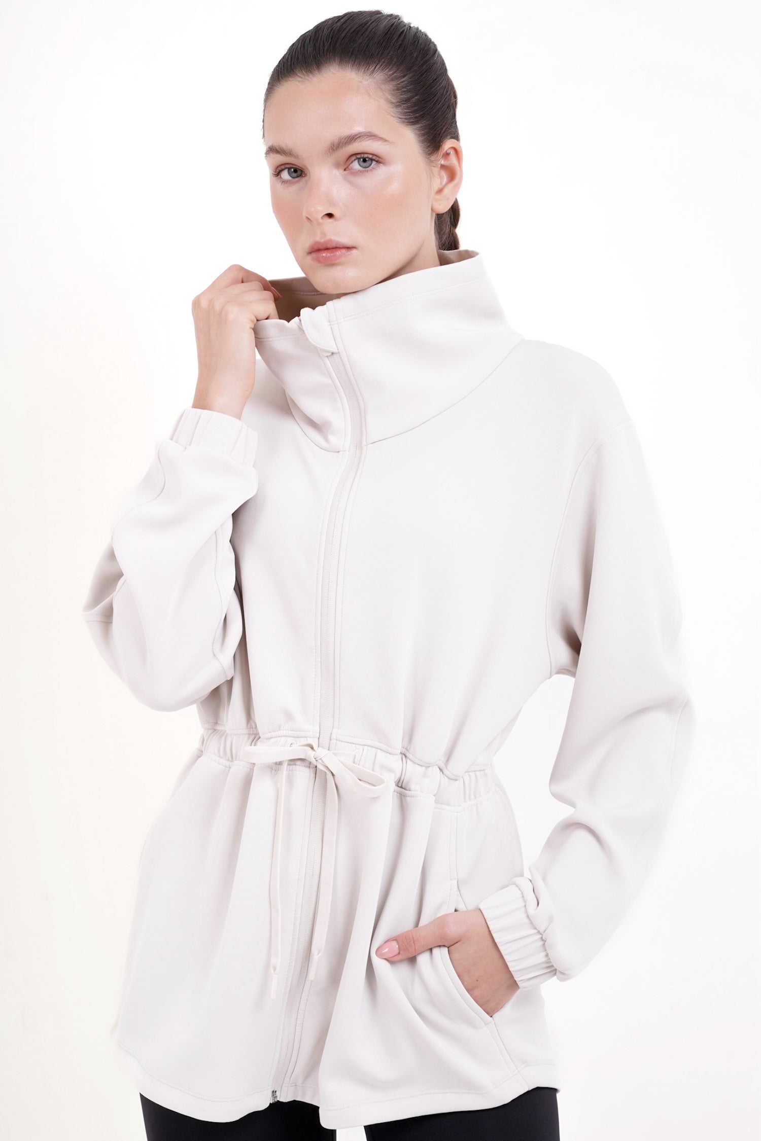 Syncra+ High-Neck Jacket in Eggshell