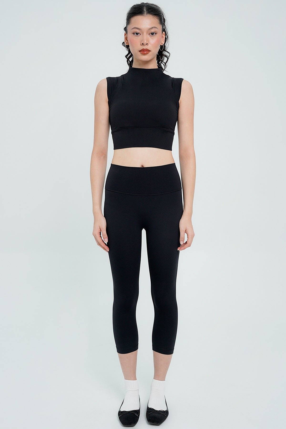 7/8 Revive Leggings in Black