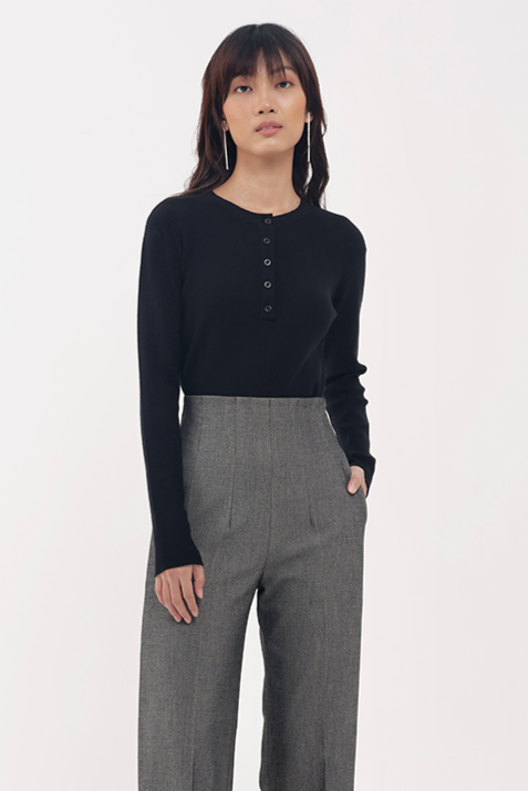 Levy Knit Top In Black