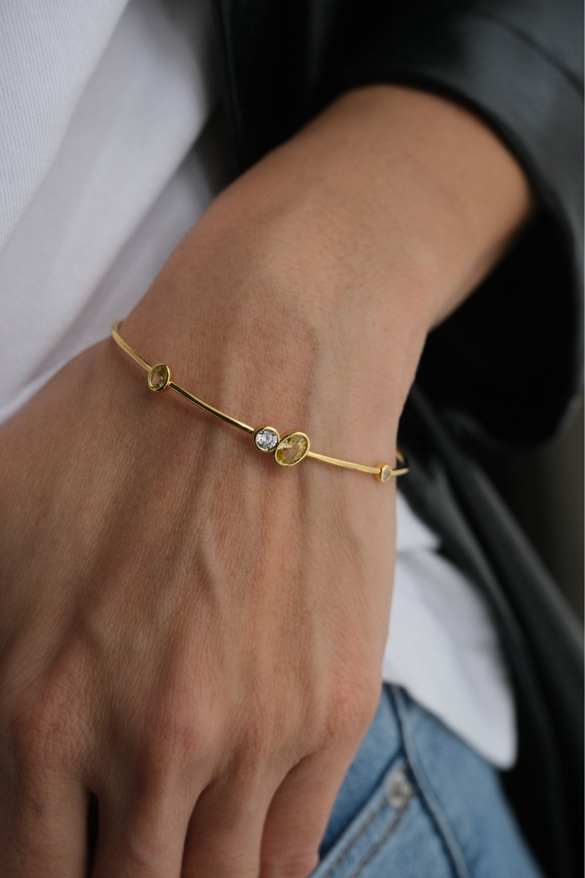 Leon Bangle In Gold