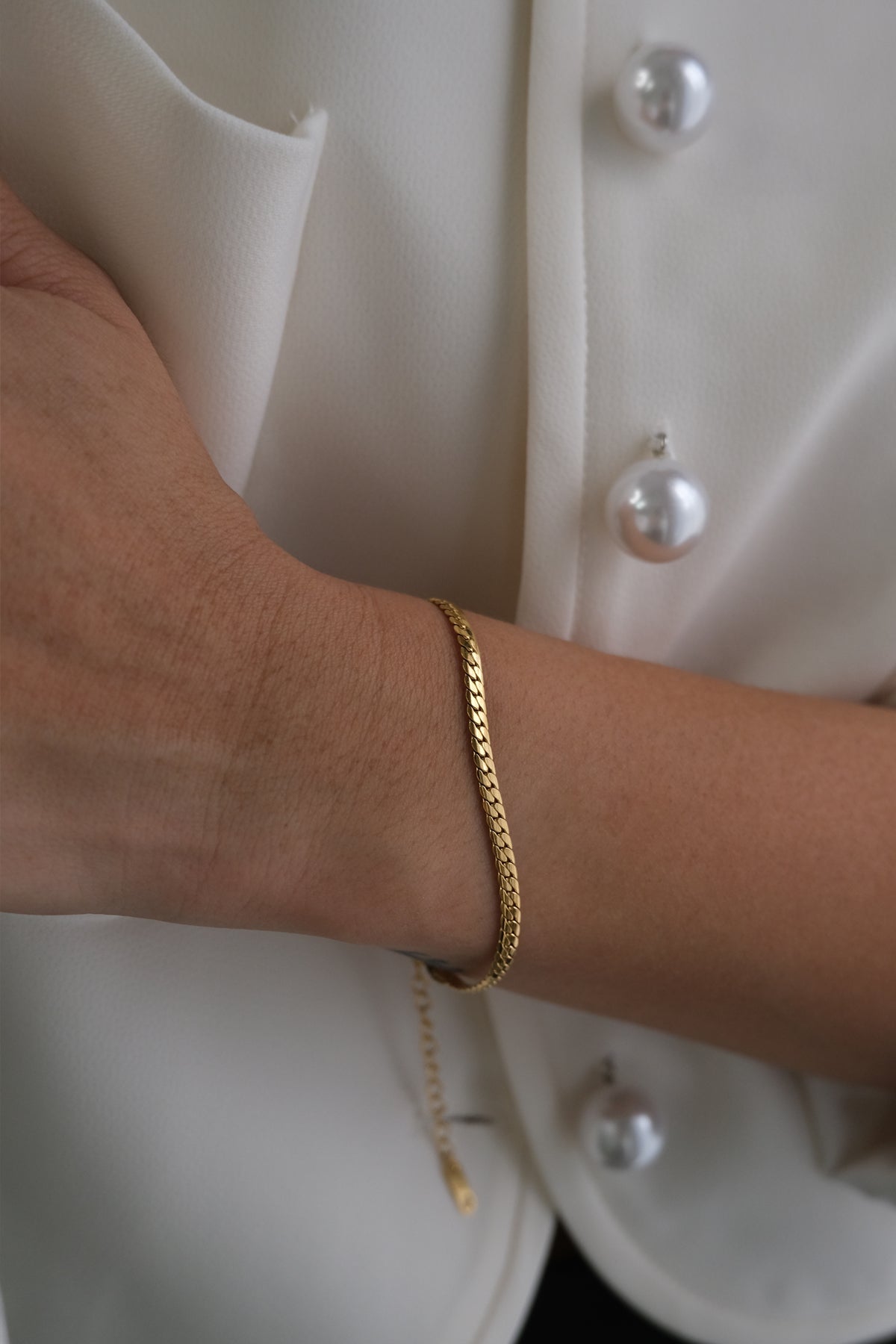 Wiz Thin Gold Bracelet