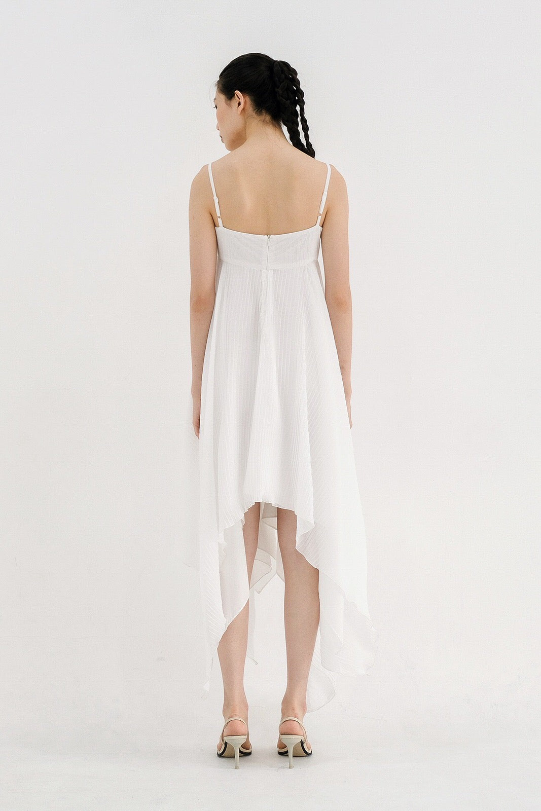 Rea Dress in White (1S LEFT)