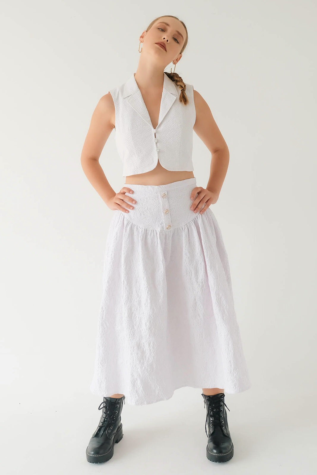 Celeste Skirt In White (1S,2M Left)
