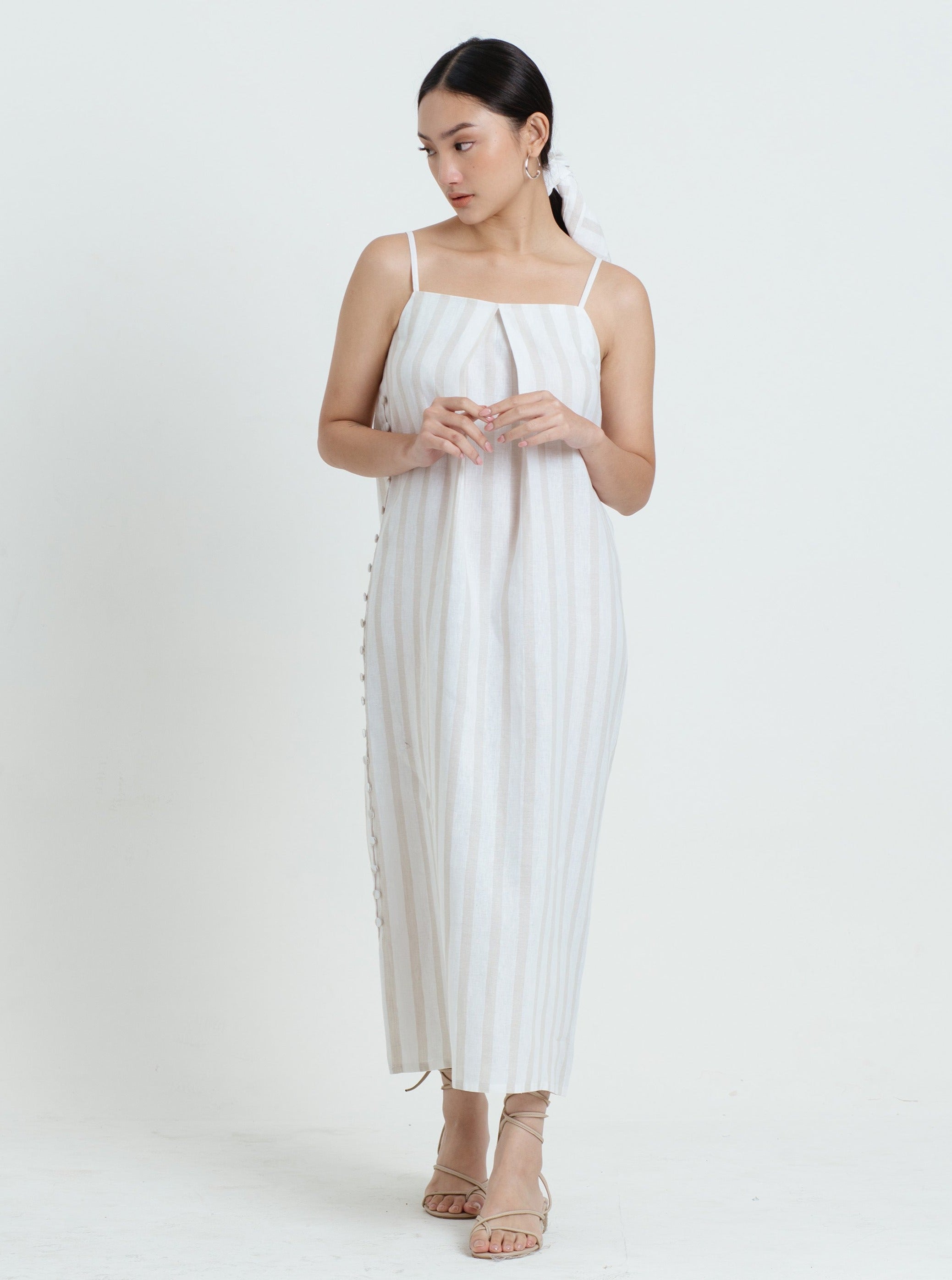 Sandy Dress Striped Off White/Beige (Left 1SM,1ML)