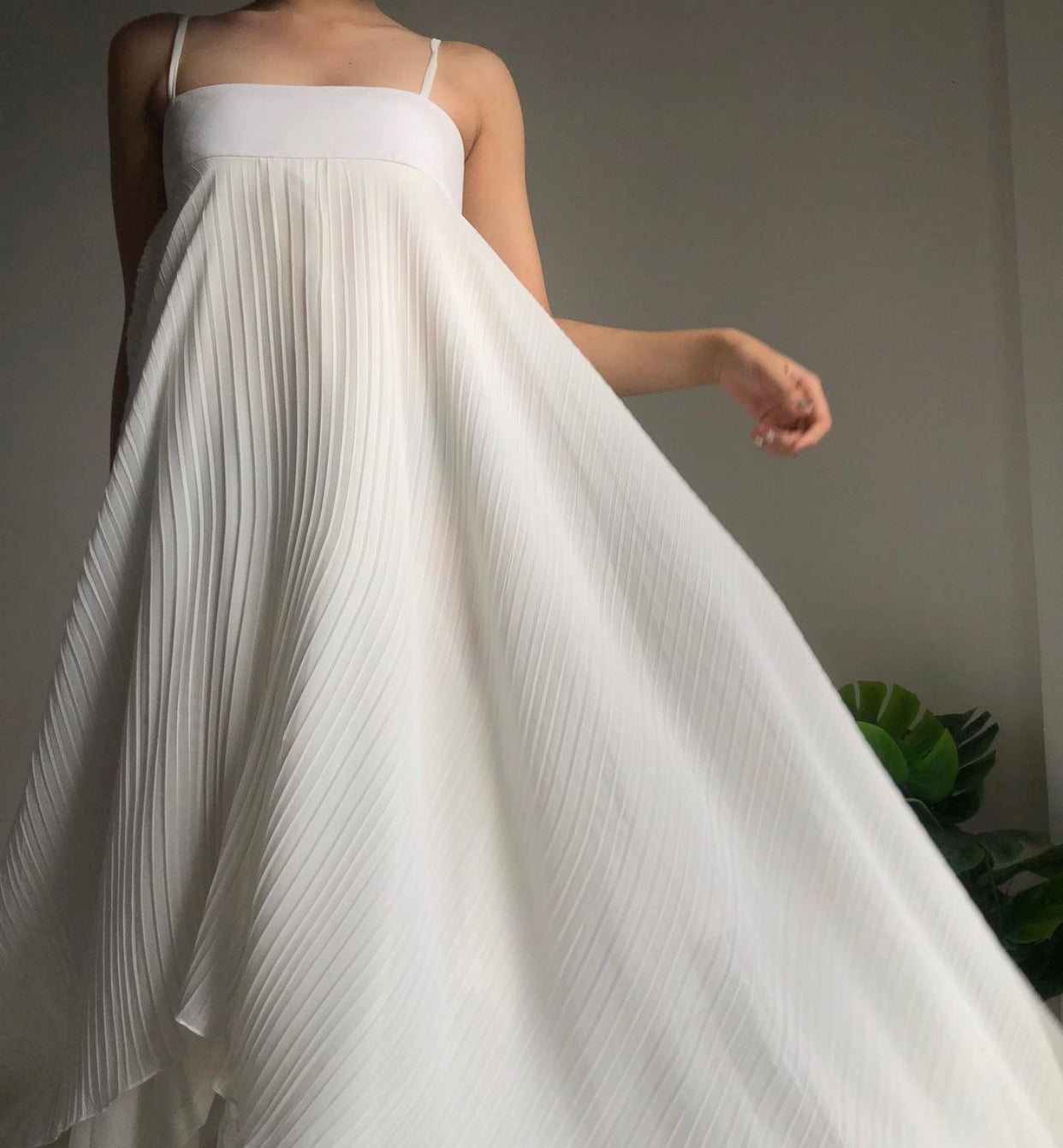Rea Dress in Milky White (Last Piece)